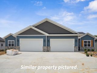 675 Maclan Court, Iowa City, IA 52246