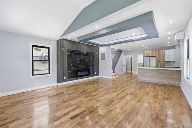 112-38 212th Street, Queens Village, NY 11429