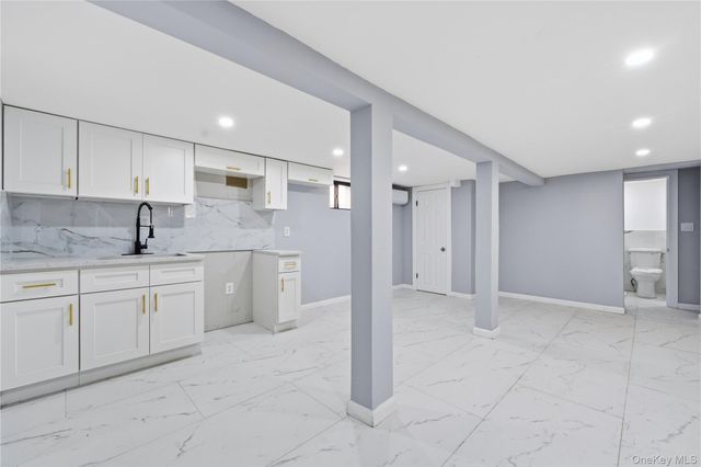 112-38 212th Street, Queens Village, NY 11429