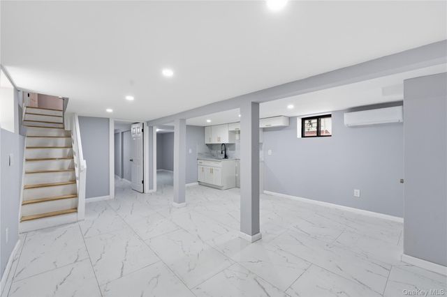 112-38 212th Street, Queens Village, NY 11429
