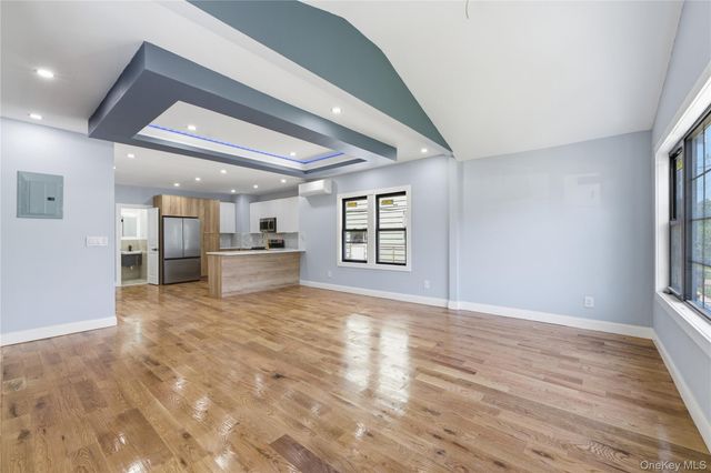 112-38 212th Street, Queens Village, NY 11429