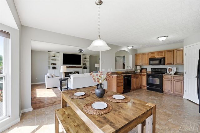 5236 Crested Owl Court, Hamilton Twp, OH 45152