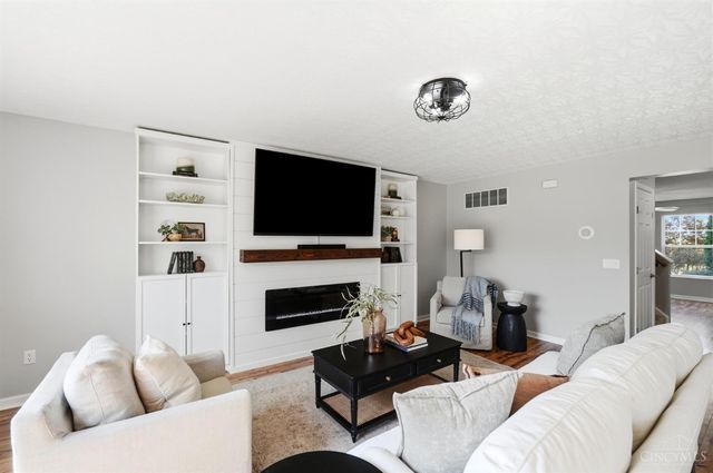 5236 Crested Owl Court, Hamilton Twp, OH 45152