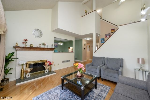 108 Eastwick Ct, Hillsborough Twp., NJ 08844