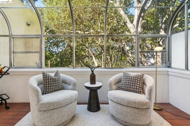 1412 Oxford St, Berkeley, CA 94709