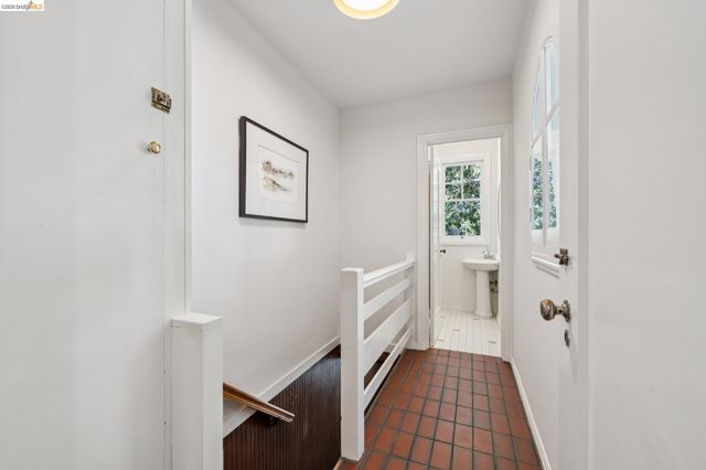 1412 Oxford St, Berkeley, CA 94709