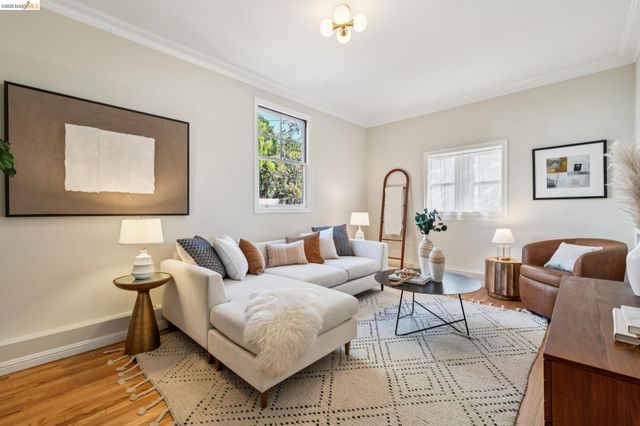 1412 Oxford St, Berkeley, CA 94709