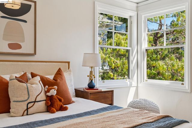 1412 Oxford St, Berkeley, CA 94709