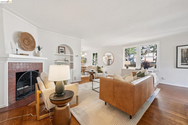 1412 Oxford St, Berkeley, CA 94709