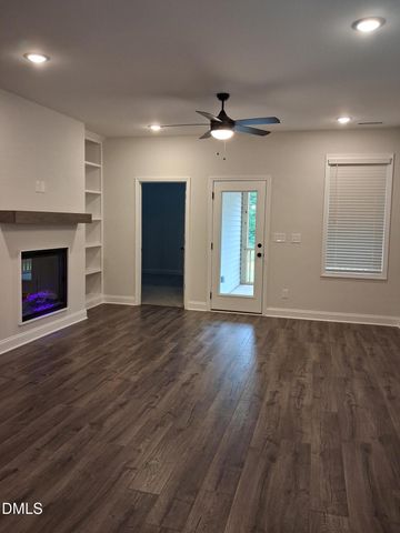87 Goldenrod Loop, Clayton, NC 27520