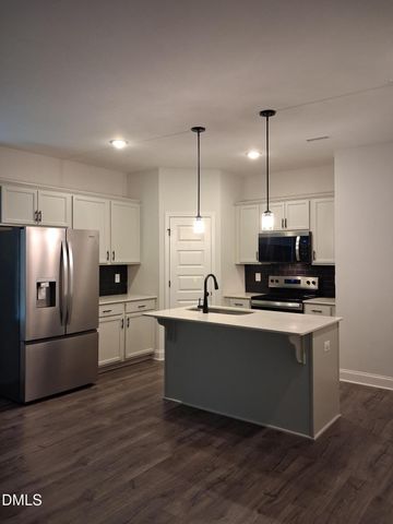 87 Goldenrod Loop, Clayton, NC 27520