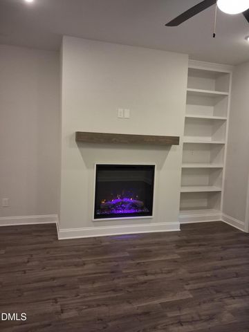87 Goldenrod Loop, Clayton, NC 27520