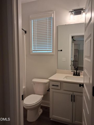 87 Goldenrod Loop, Clayton, NC 27520