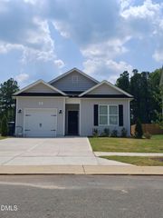 87 Goldenrod Loop, Clayton, NC 27520