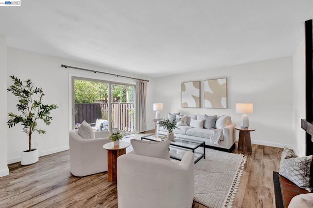 1812 Countrywood Ct, Walnut Creek, CA 94598