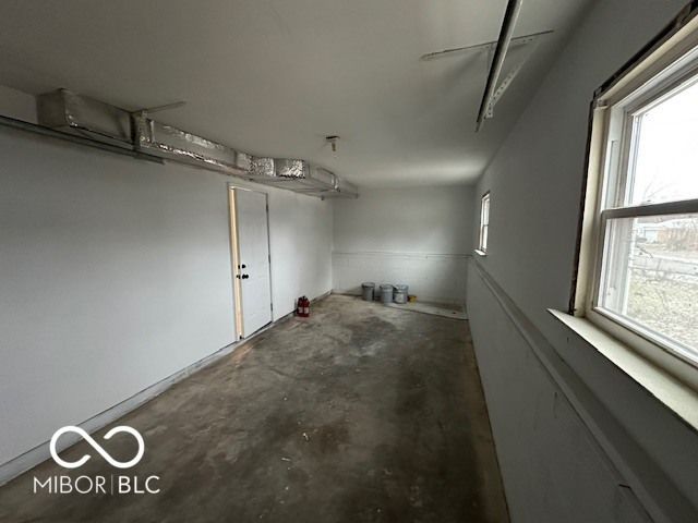 6160 E 43rd Street, Indianapolis, IN 46226