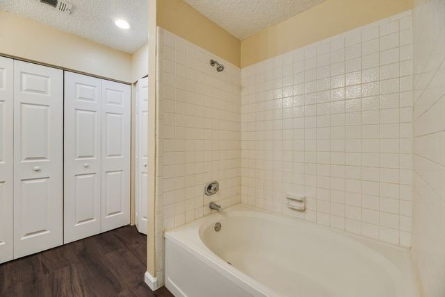 3208 Poplar Springs Lane, Dallas, TX 75227