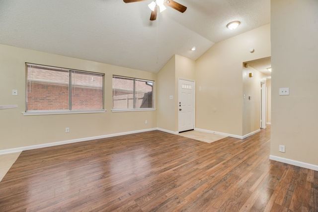 3208 Poplar Springs Lane, Dallas, TX 75227
