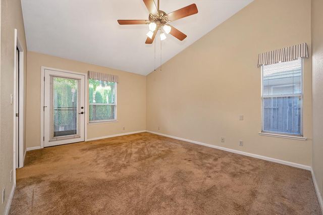 8461 Day Lillies Ln, Citrus Heights, CA 95610