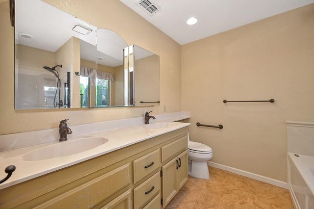 8461 Day Lillies Ln, Citrus Heights, CA 95610