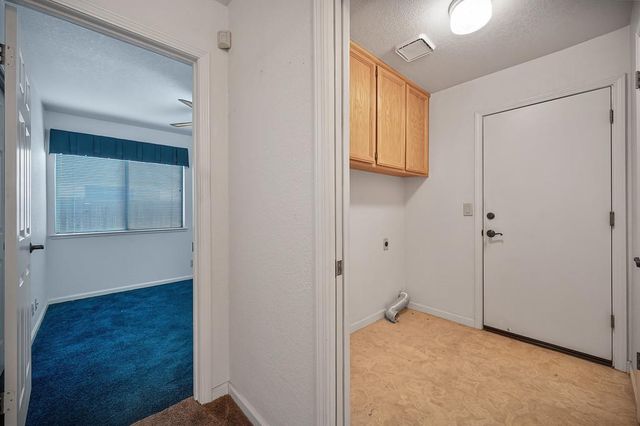 8461 Day Lillies Ln, Citrus Heights, CA 95610