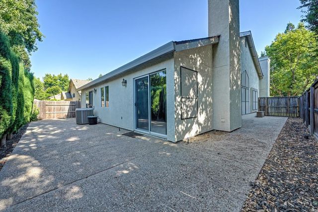 8461 Day Lillies Ln, Citrus Heights, CA 95610