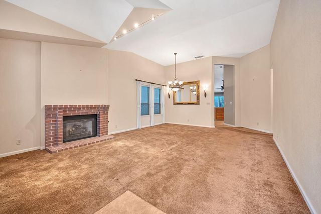 8461 Day Lillies Ln, Citrus Heights, CA 95610