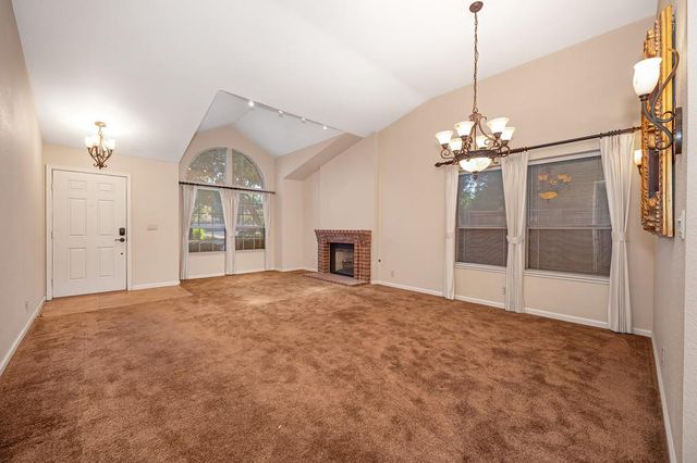 8461 Day Lillies Ln, Citrus Heights, CA 95610
