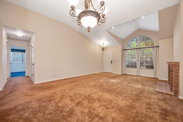 8461 Day Lillies Ln, Citrus Heights, CA 95610