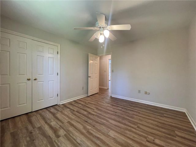 1160 Windsor Parkway 8, Atlanta, GA 30319