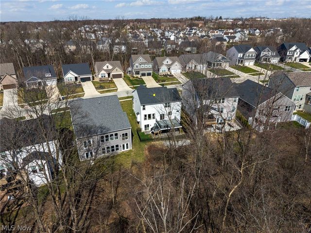 4470 Edgeview Trail, Brunswick, OH 44212