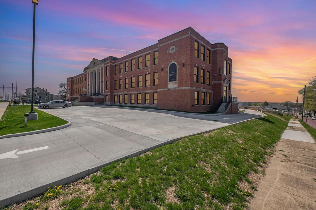 301 N Mulberry Street, Mount Vernon, OH 43050