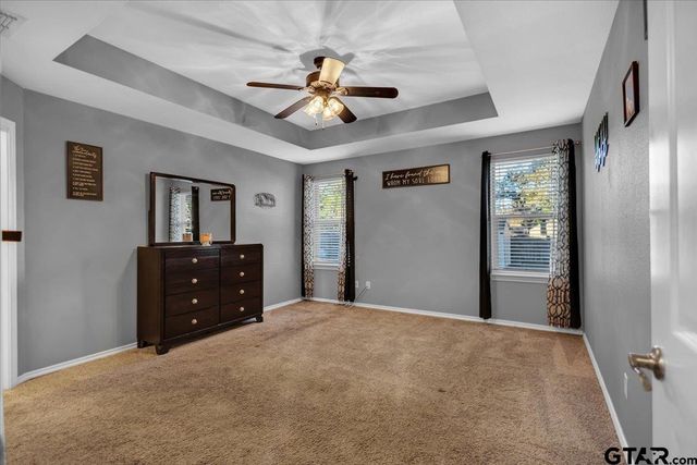 393 Noah Lane, Lindale, TX 75771