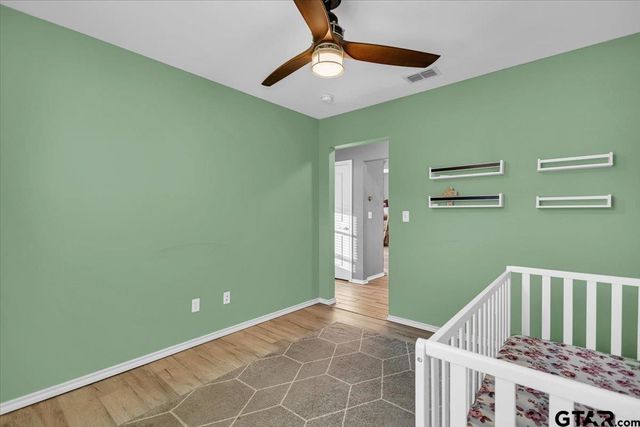 393 Noah Lane, Lindale, TX 75771