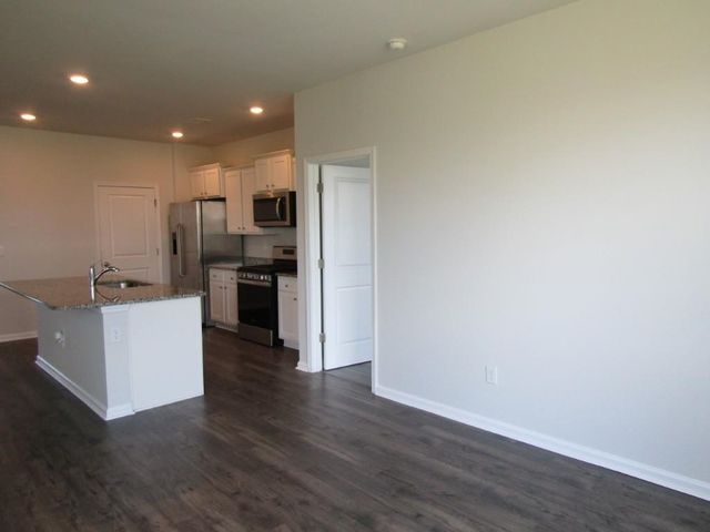 2165 Ainsley Dr., Little River, SC 29566