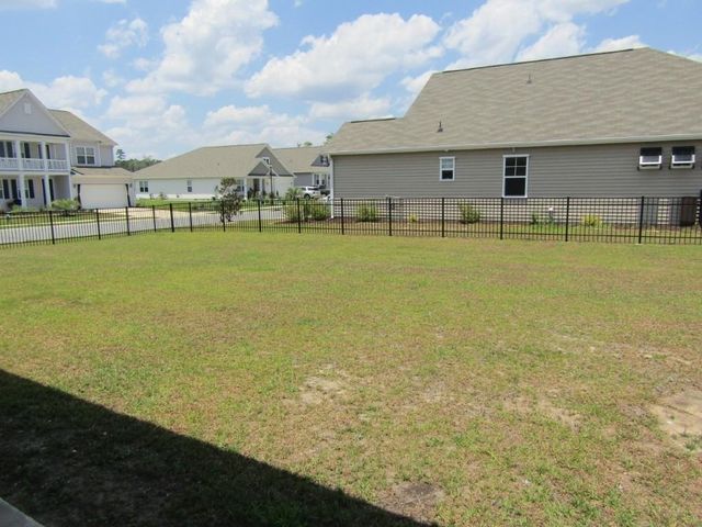 2165 Ainsley Dr., Little River, SC 29566