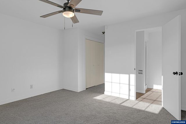 2010 E 1st Av, Albany, OR 97321