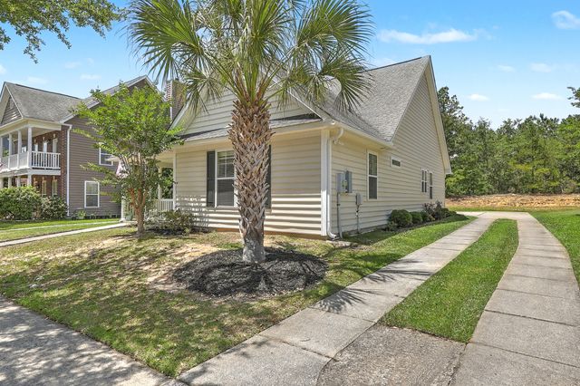 104 Pavilion Street, Summerville, SC 29483