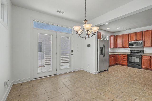 104 Pavilion Street, Summerville, SC 29483