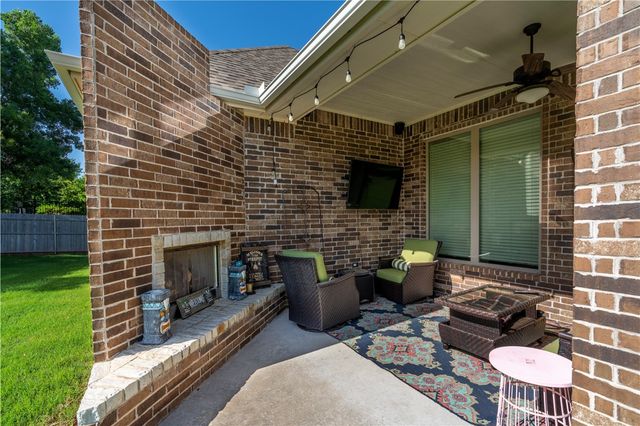 508 Mirano Lane, Edmond, OK 73034