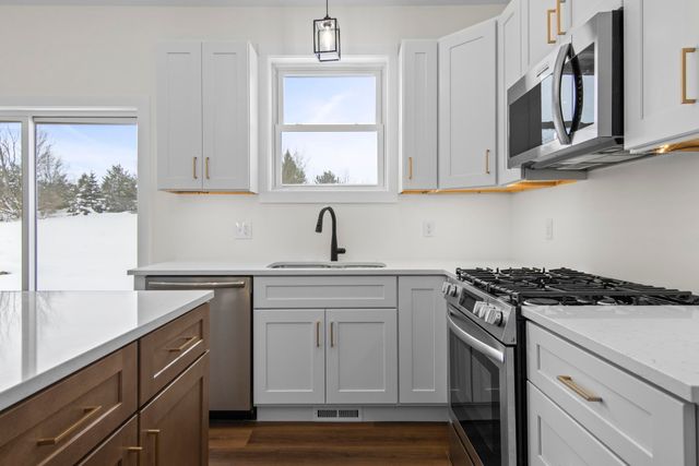 8528 S Olivia Drive, Kasson Twp, MI 49664