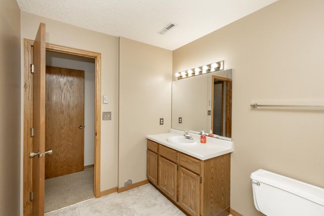 2408 34th Avenue S, Fargo, ND 58104