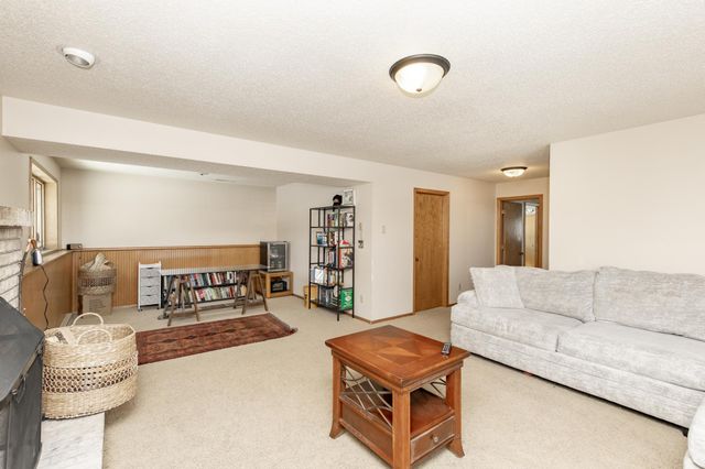 2408 34th Avenue S, Fargo, ND 58104