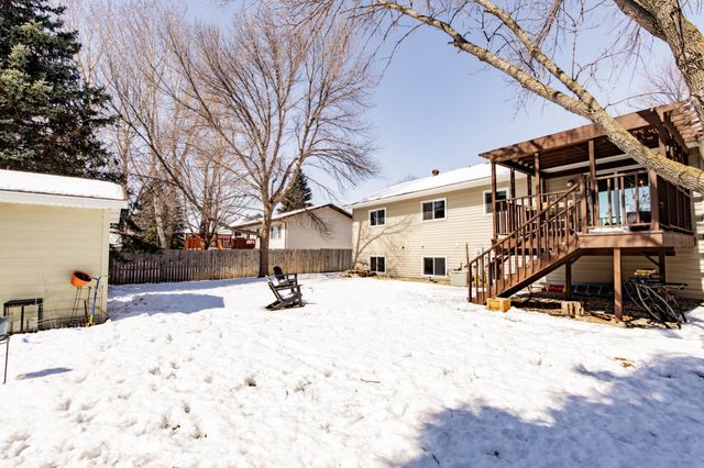 2408 34th Avenue S, Fargo, ND 58104