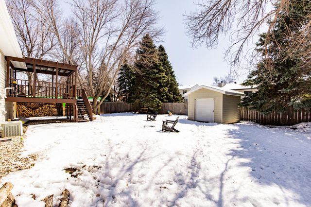 2408 34th Avenue S, Fargo, ND 58104