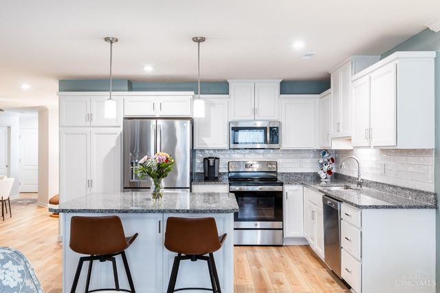 5880 Parkview Lane, Miami Twp, OH 45150