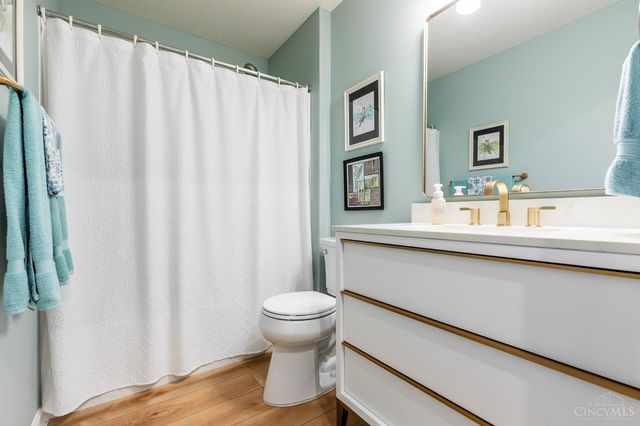 5880 Parkview Lane, Miami Twp, OH 45150