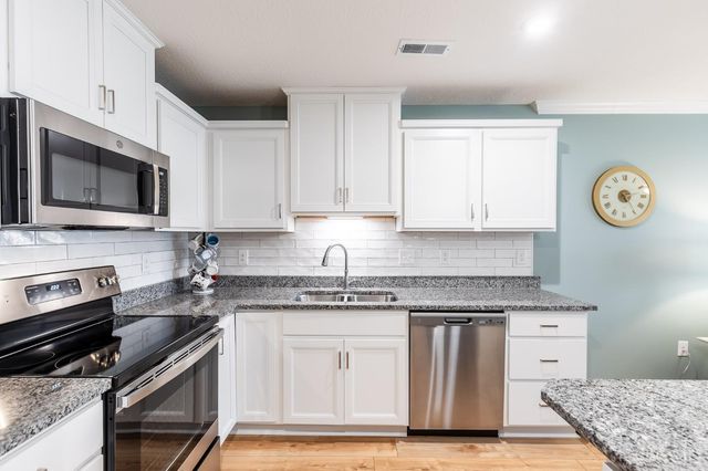 5880 Parkview Lane, Miami Twp, OH 45150