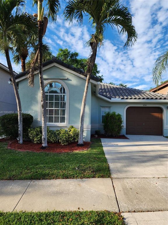 10301 N Serene Meadow Dr N, Boca Raton, FL 33428