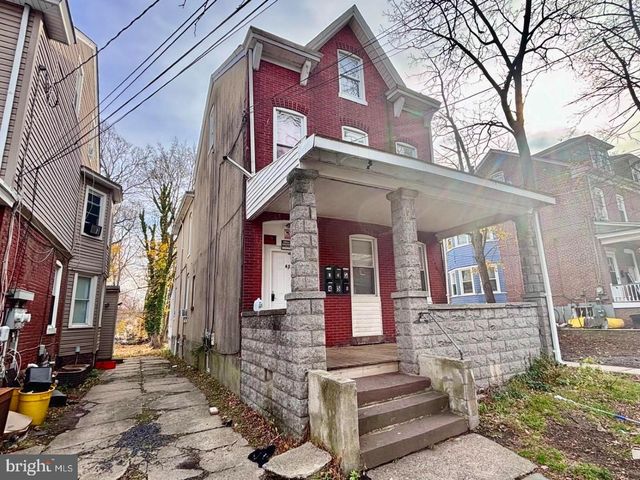 42 MAPLE AVE, Trenton, NJ 08618